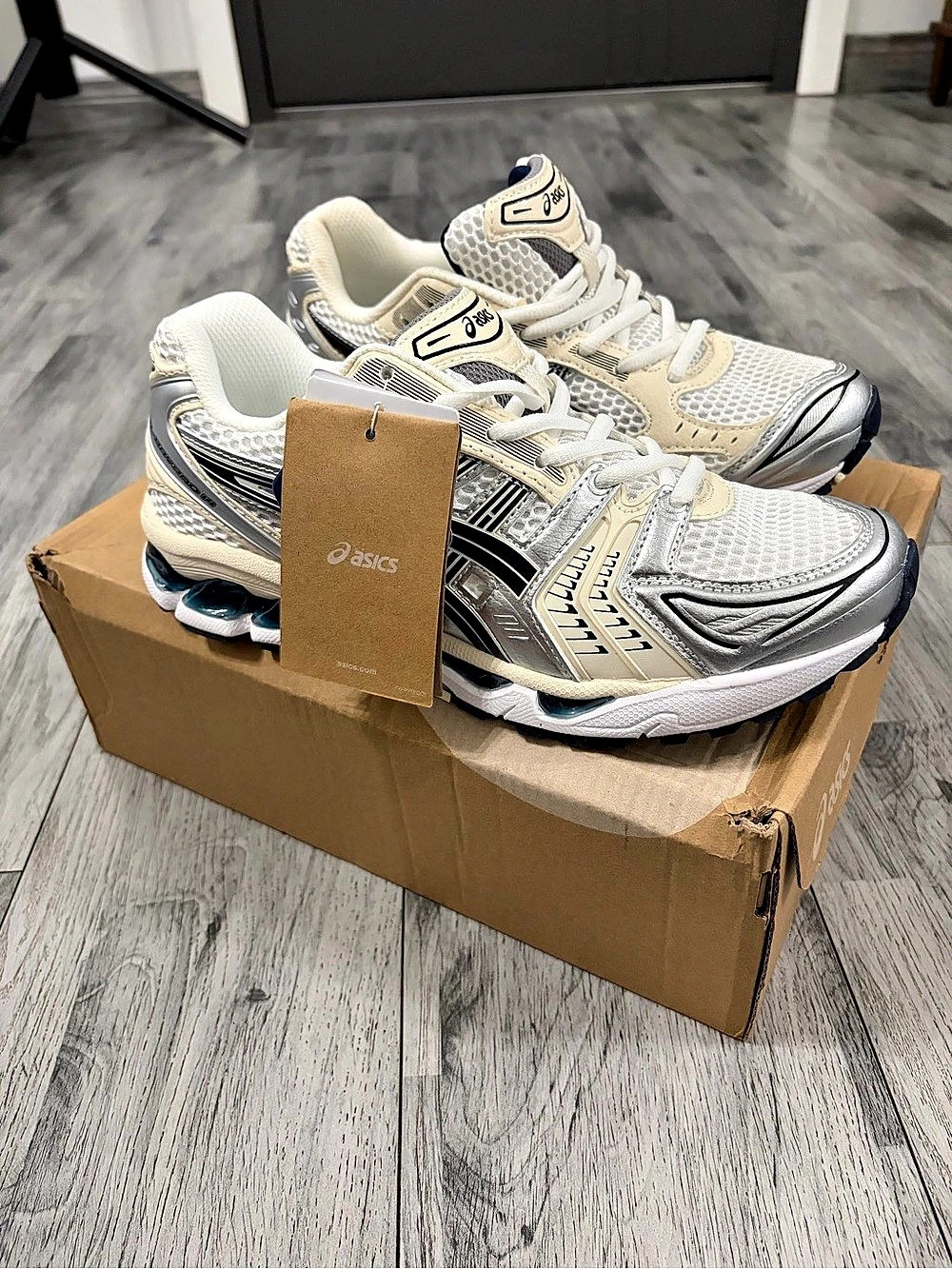 ASICS GEL-KAYANO 14 Men's Athletic Shoes White/ Midnight US 8 NWT